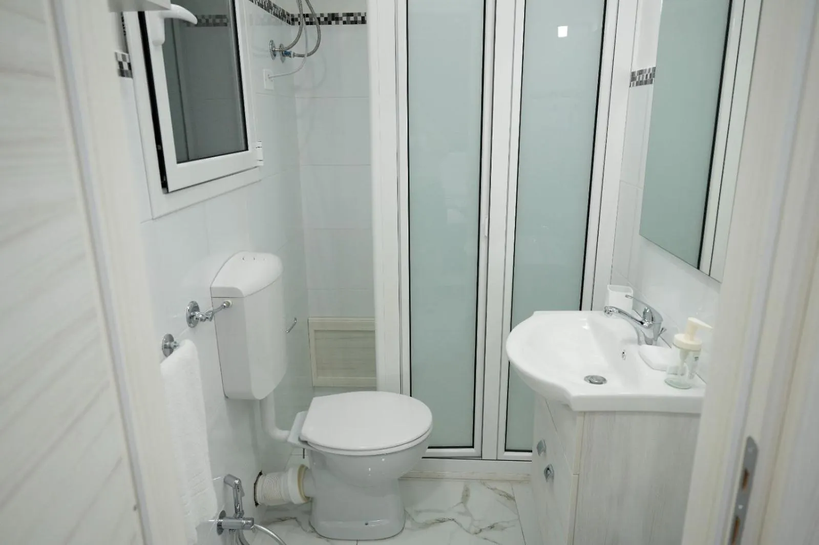 Seven7 Rooms Catania 0*,  Italien